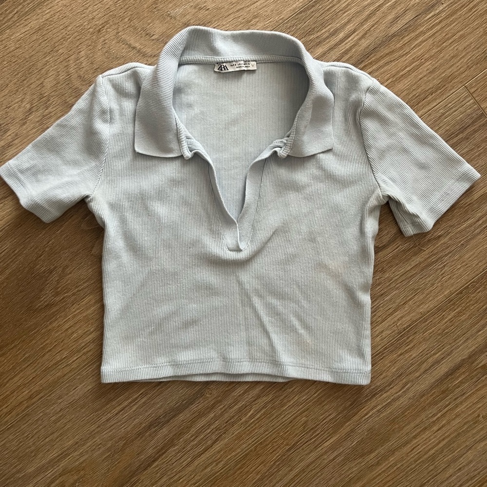Baby blue crop top with collar neck